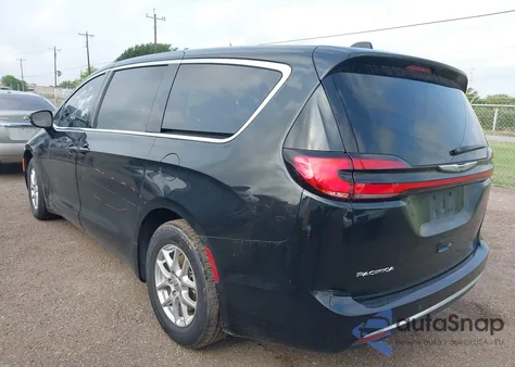 2023 Chrysler Pacifica Touring from USA, damaged, VIN 2C4RC1FG0PR555555